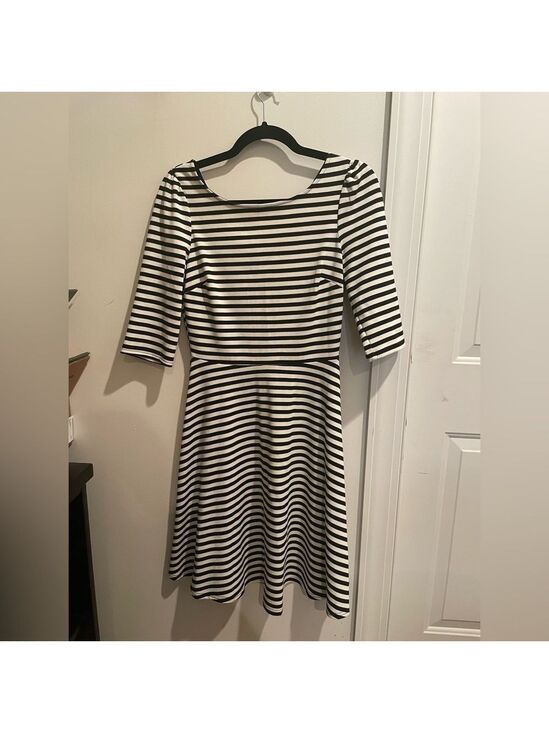 Pixley Dresses & Skirts - Pixely Dress EUC